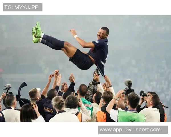 姆巴佩西甲火力全开自五月以来打进18球索尔洛特紧随其后仅9球 姆巴佩西甲火力全开自五月以来打进18球索尔洛特紧随其后仅9球