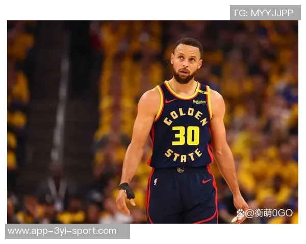 假期学习不放松库里首节火力全开轰下11分展现超强状态