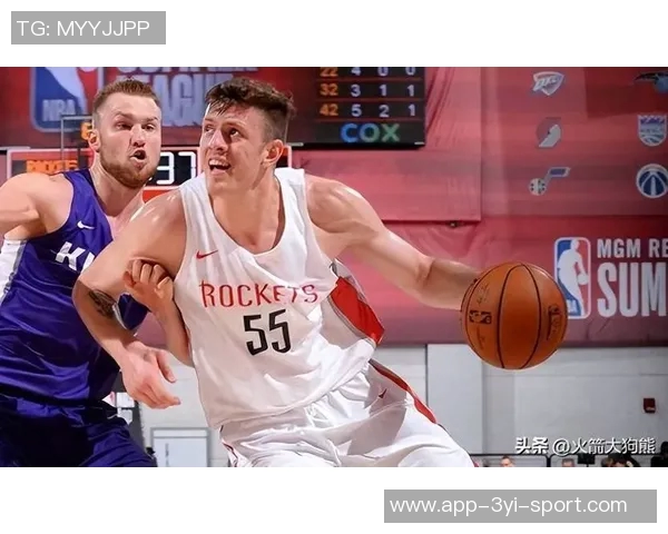 乌度卡称赞JD戴维森的侵略性表现为球队带来强硬的攻防节奏 乌度卡称赞JD戴维森的侵略性表现为球队带来强硬的攻防节奏