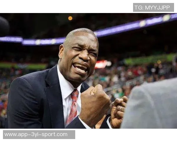 邓恩谈范甘迪防守体系强调沟通与执行的重要性 邓恩谈范甘迪防守体系强调沟通与执行的重要性