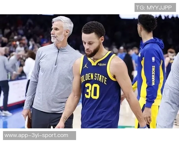 加兰分享休赛期投篮秘诀研究库里比赛录像提升技巧