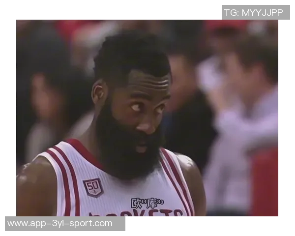 哈登三节表现平平仅得8分三分球全失状态堪忧需调整状态