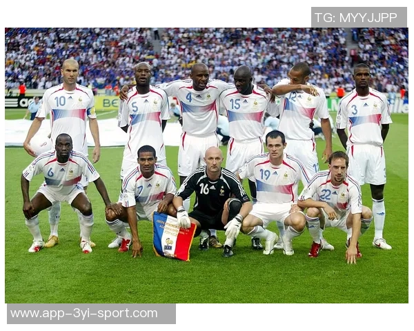 巴尔科拉因伤缺阵托万时隔六年重回法国国家队大名单