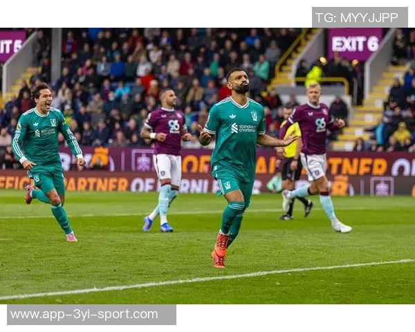 绝境逆转汉尼拔妙传福斯特破门伯恩利惊险战胜狼队再创佳绩 绝境逆转汉尼拔妙传福斯特破门伯恩利惊险战胜狼队再创佳绩