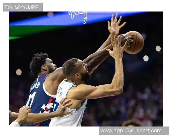 大帝归来恩比德季前赛首秀在76人对阵森林狼的比赛中震撼登场