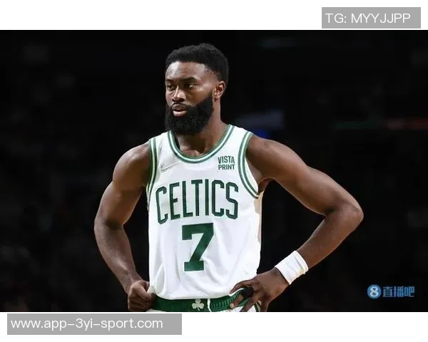 新的受害者曝光杰伦布朗发际线粉再引热议霍兰肩膀黑色伤痕引关注 新的受害者曝光杰伦布朗发际线粉再引热议霍兰肩膀黑色伤痕引关注