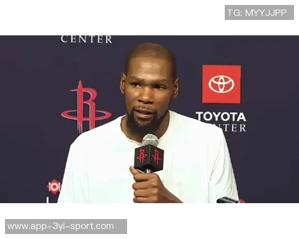 小贾三分犯规引发杜兰特愤怒反应怒砸水瓶场面火爆